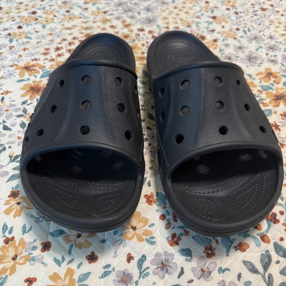 Crocs Classic Slide Sandals | Men’s Size 11 - Picture 3 of 7